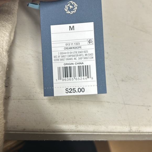 Universal Thread Shorts - Picture 3 of 3